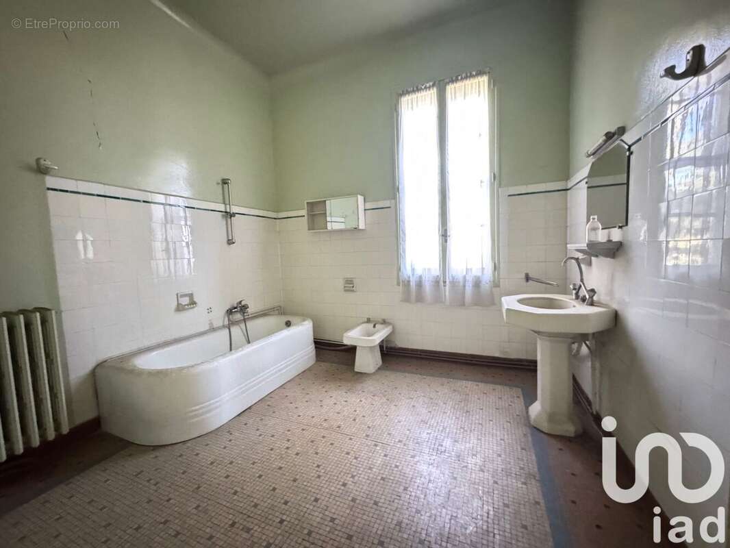 Photo 9 - Maison à VIOLES