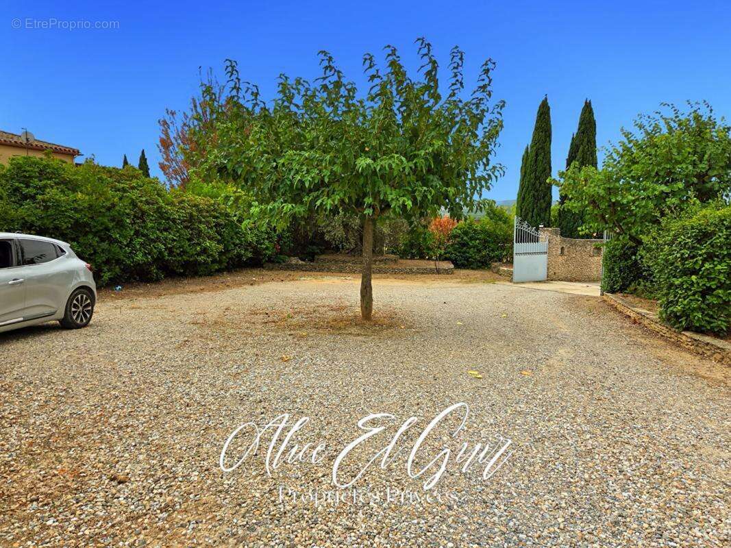 Maison Trebes 6 pièce(s) 182 m2 sur 1700 m² - photo 2