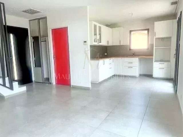 Maison à LANSARGUES