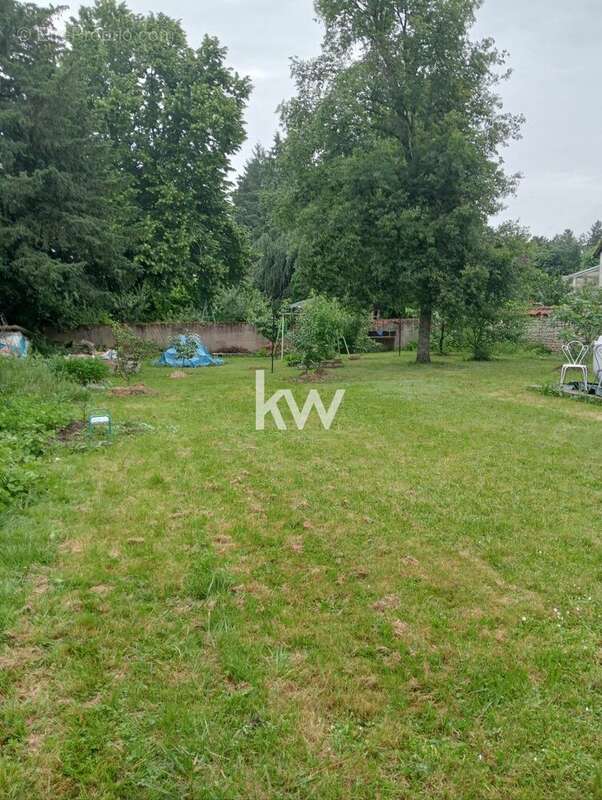 Maison à OUROUER-LES-BOURDELINS