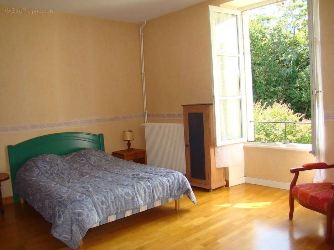 Maison à GENCAY