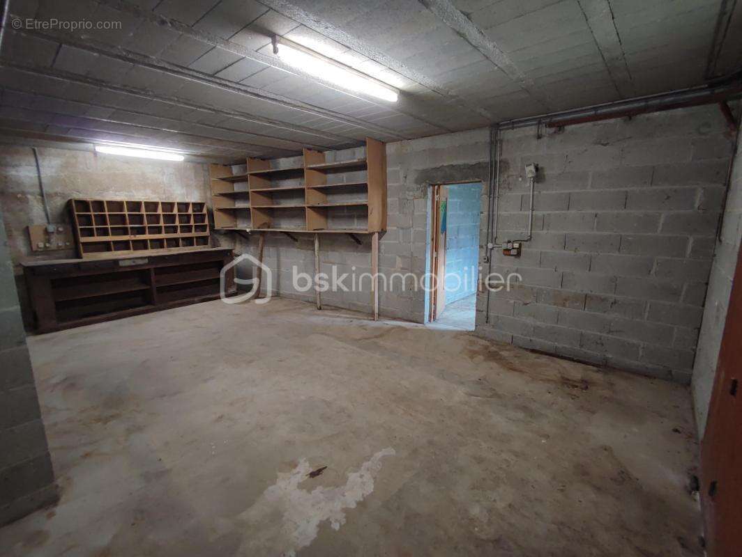 Maison de 113 m² sur sous sol et grenier aménageable sur 445 m² de parcelle - photo 17