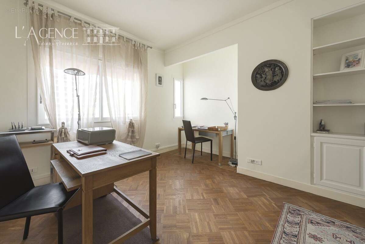 Appartement à AIX-EN-PROVENCE