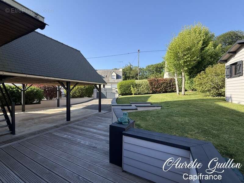 Maison à LA CHAPELLE-CARO