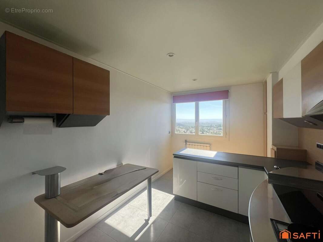 Photo 5 - Appartement à VILLENEUVE-LES-AVIGNON