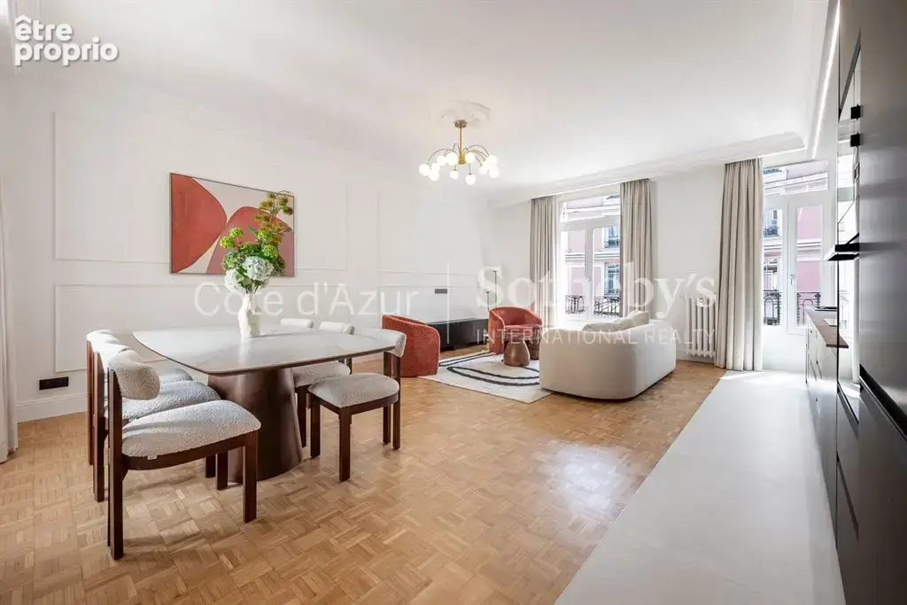 Appartement rénové de 89 m² dans l'immeuble du Negresco à Nice - photo 15