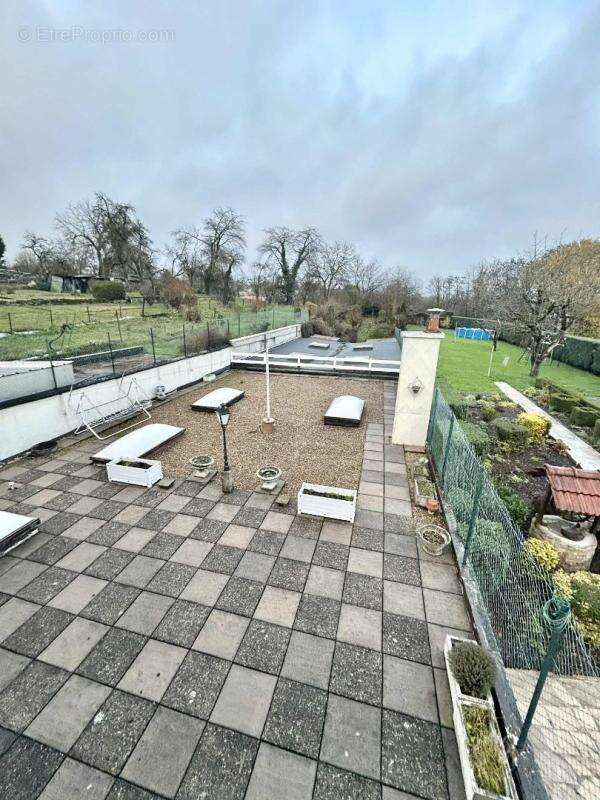 Maison à MONT-SAINT-MARTIN