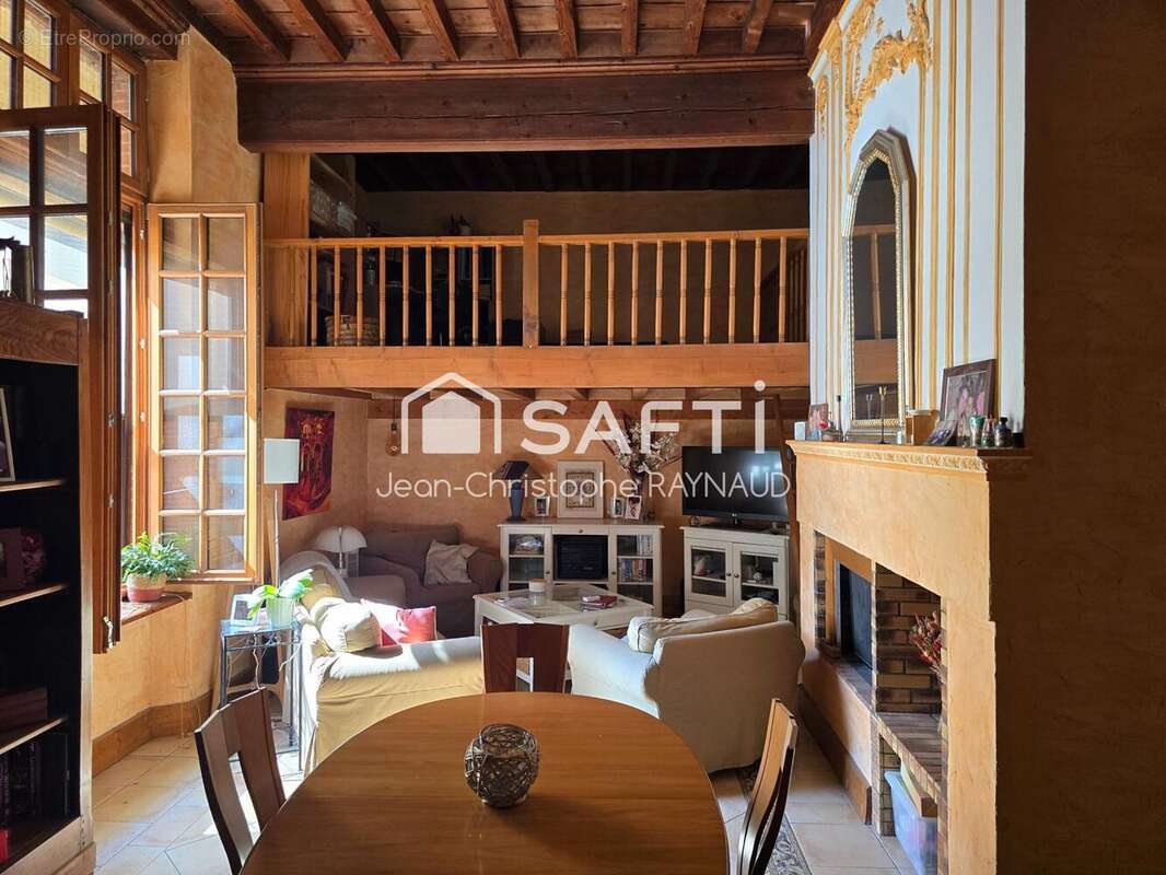 Appartement 417 m² à Lisle-Sur-Tarn  - photo 7