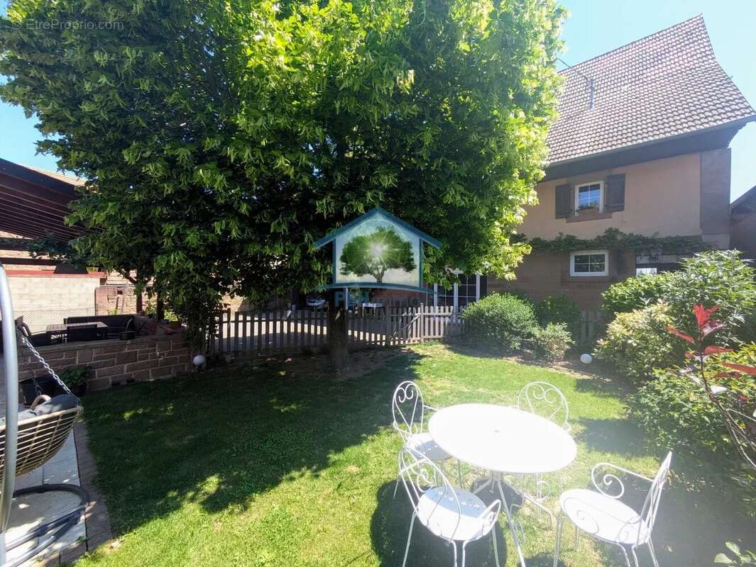 Maison à SCHILLERSDORF