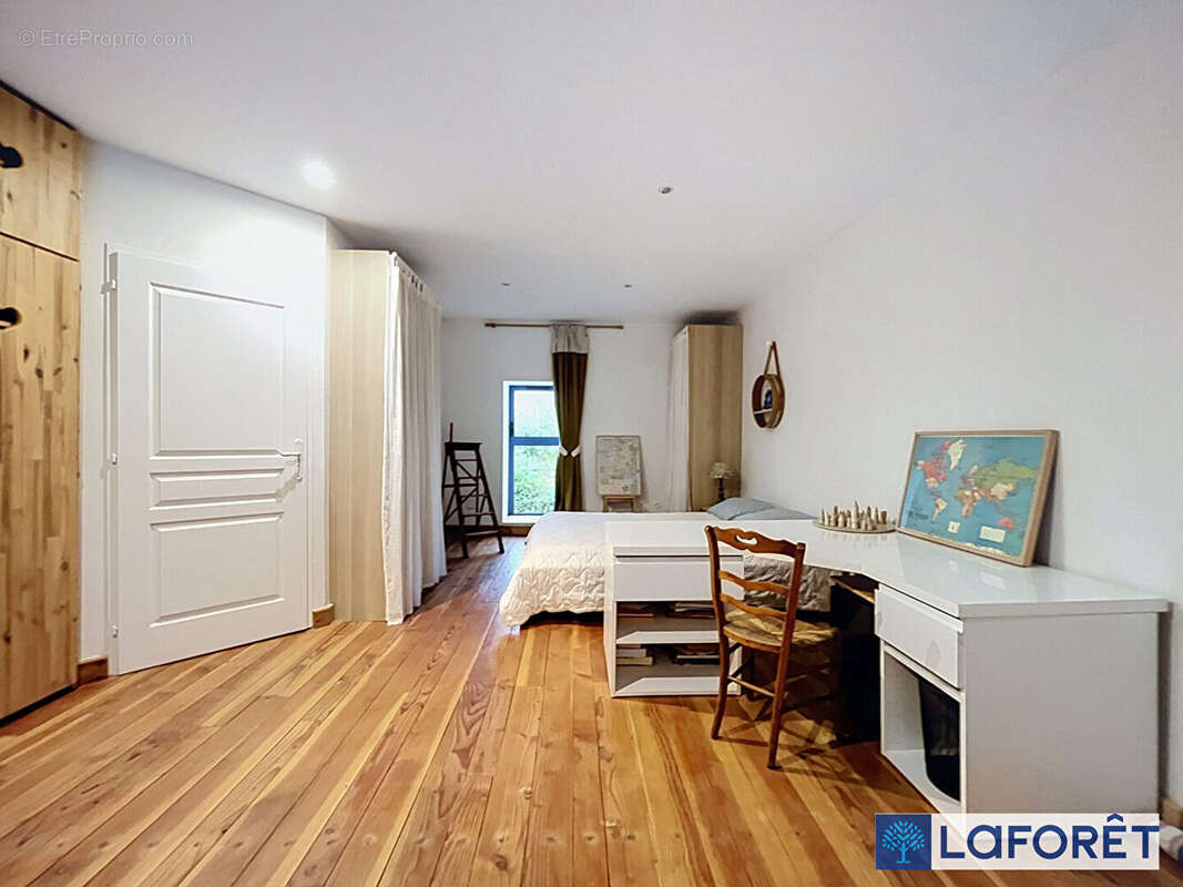 Maison Saulx Le Duc (luxerois) 3 pièce(s) 178.5 m2 - photo 17