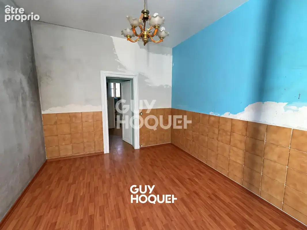 Studio 19,65 m² Saint-Ouen-sur-Seine - Puces, métro 13 - À rénover - photo 4