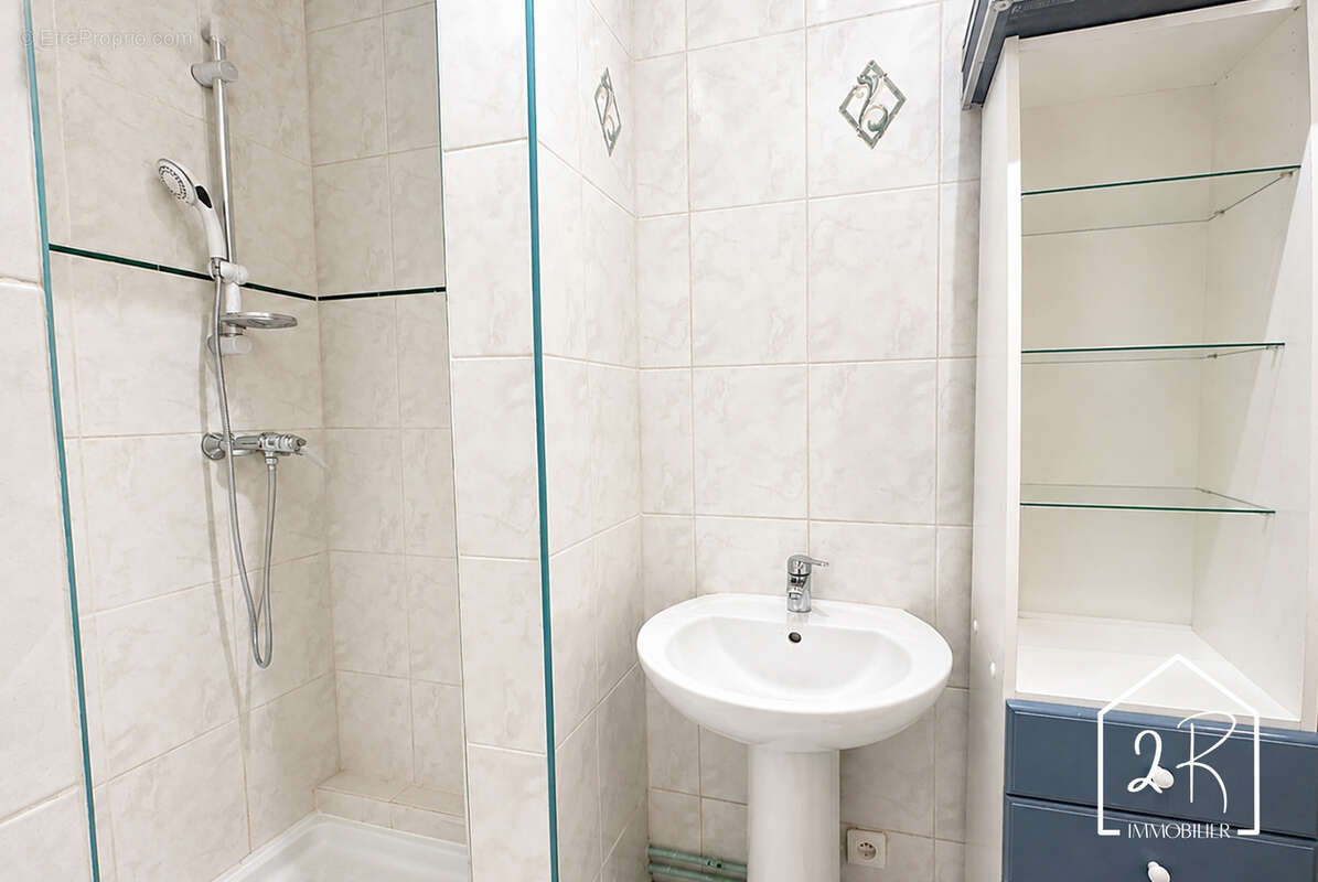 Appartement 5 pièces 101,5 m2 habitables avec loggia et cave - photo 9