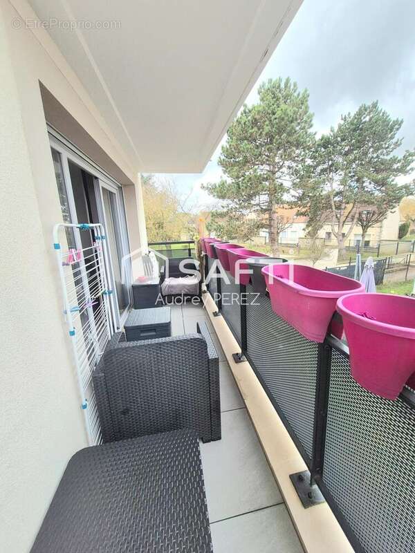 Photo 9 - Appartement à REAU