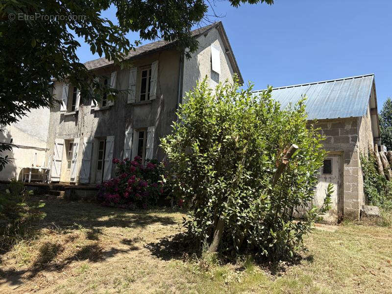 Entre Brive et Limoges, 15 mn accès A20, proche Pompadour centre - photo 17