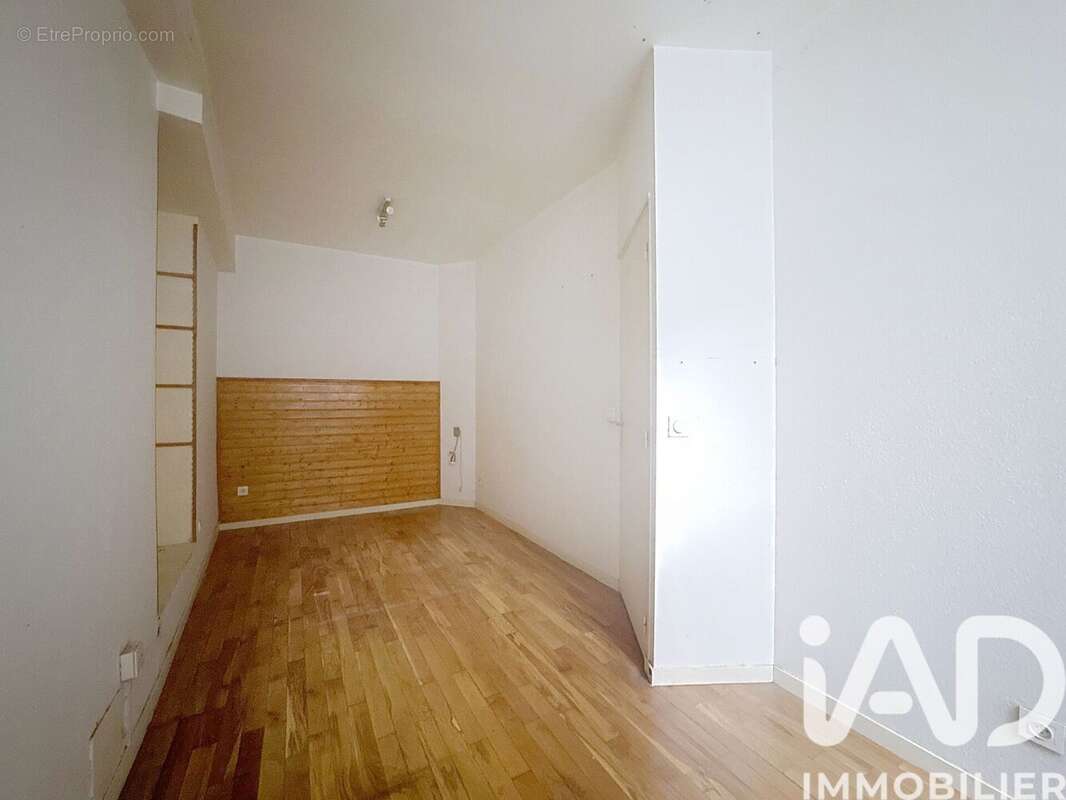 Photo 8 - Appartement à LONS-LE-SAUNIER