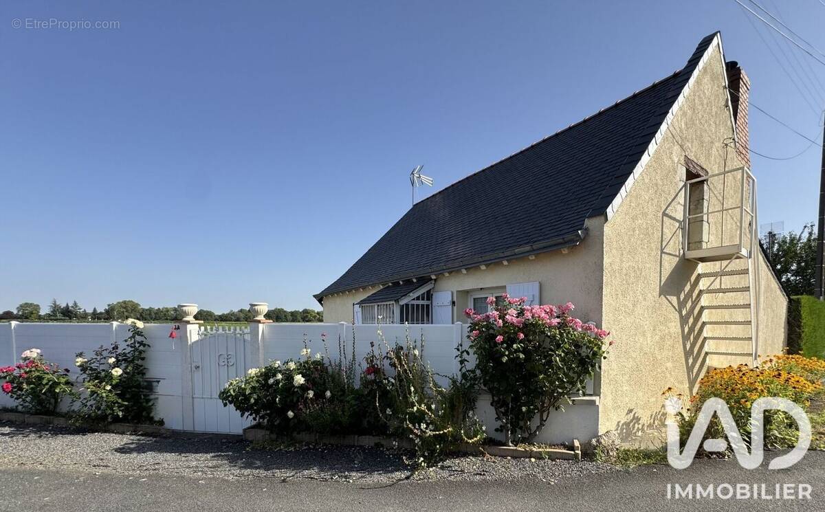 Photo 1 - Maison à VIVY