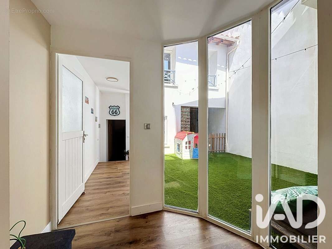 Photo 9 - Maison à MILHAUD