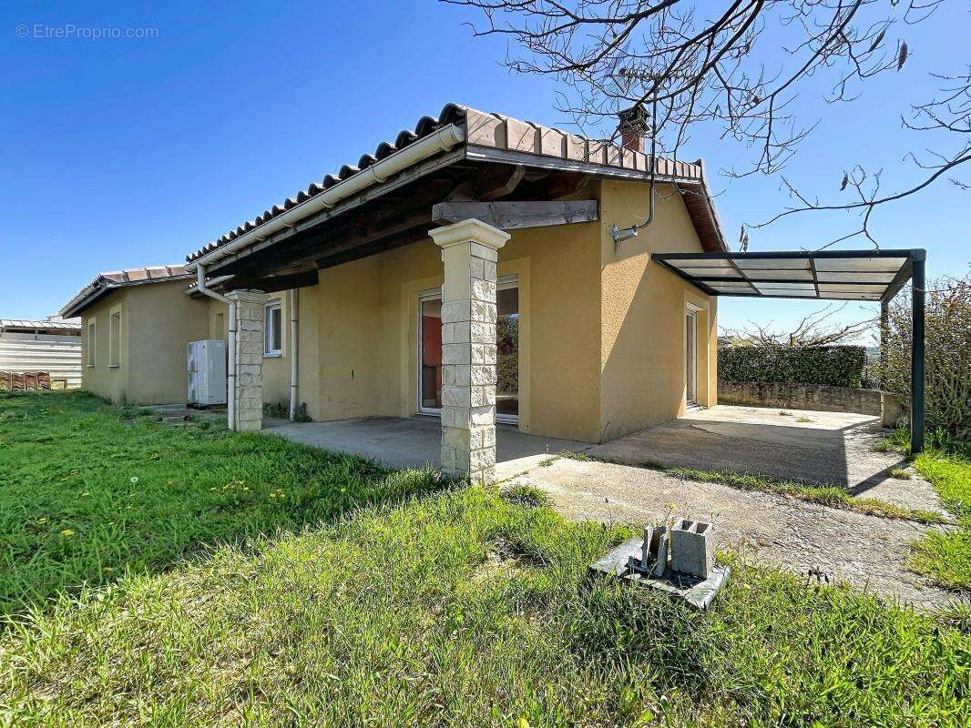 Maison à SAINT-DONAT-SUR-L'HERBASSE