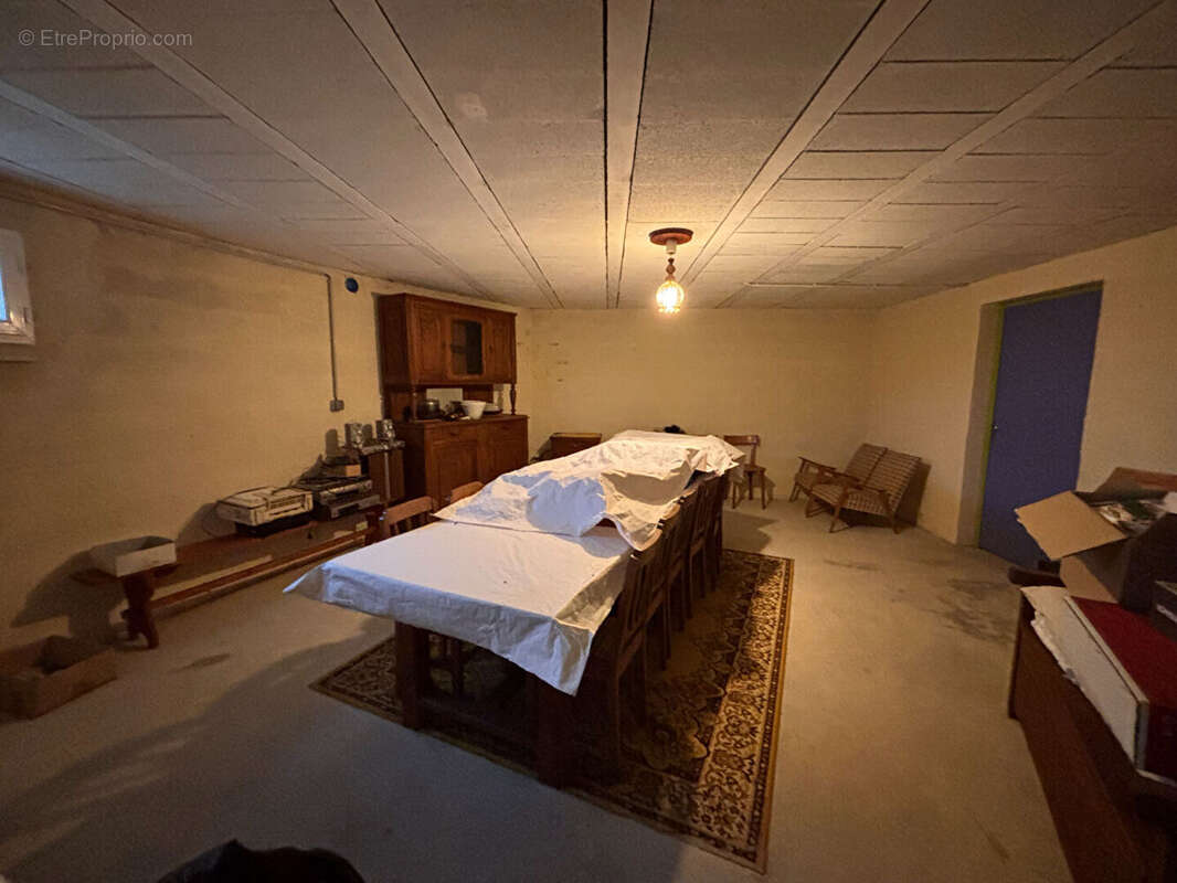 Maison à NUEIL-SUR-LAYON