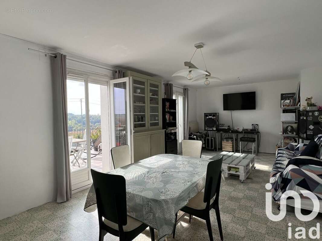 Photo 5 - Maison à SAINT-HILAIRE-LES-ANDRESIS