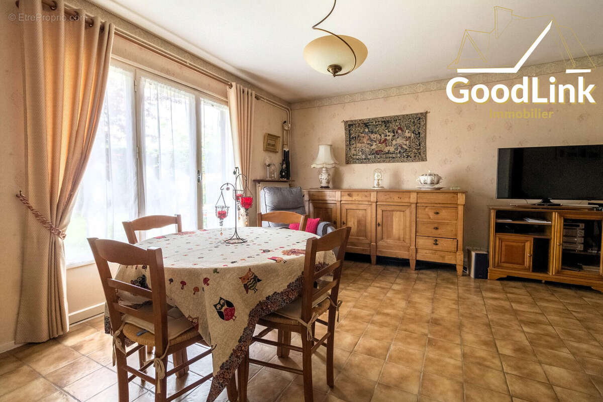Maison 84 m² à Etrechy  - photo 5