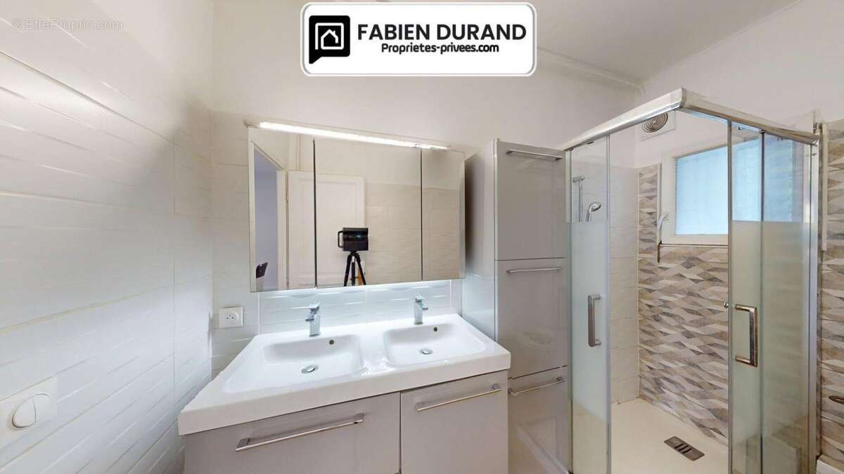 Appartement à VILLENEUVE-LOUBET