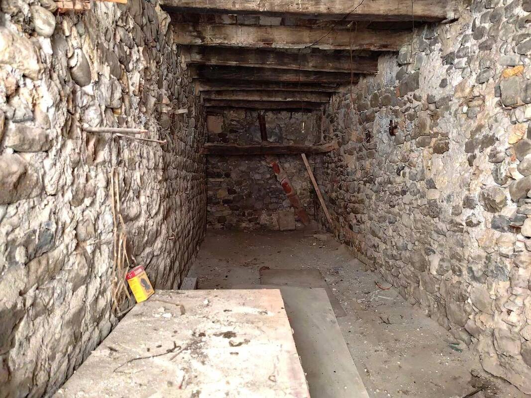 Autre à PUGET-THENIERS