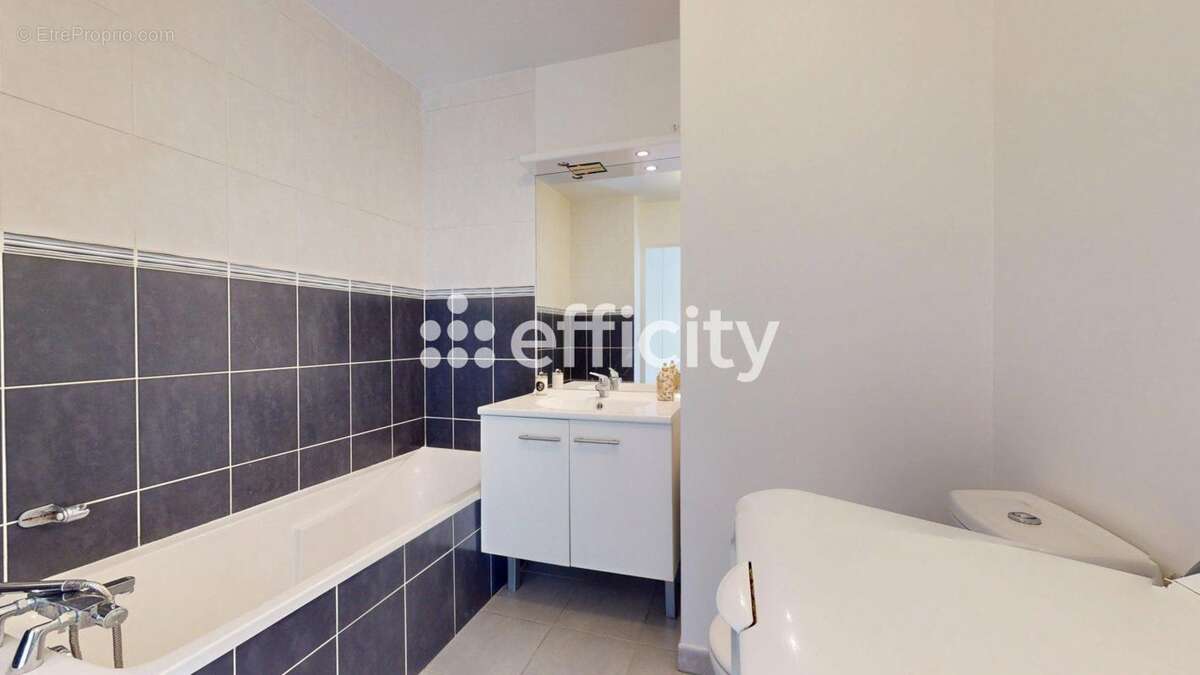 Appartement à LYON-8E