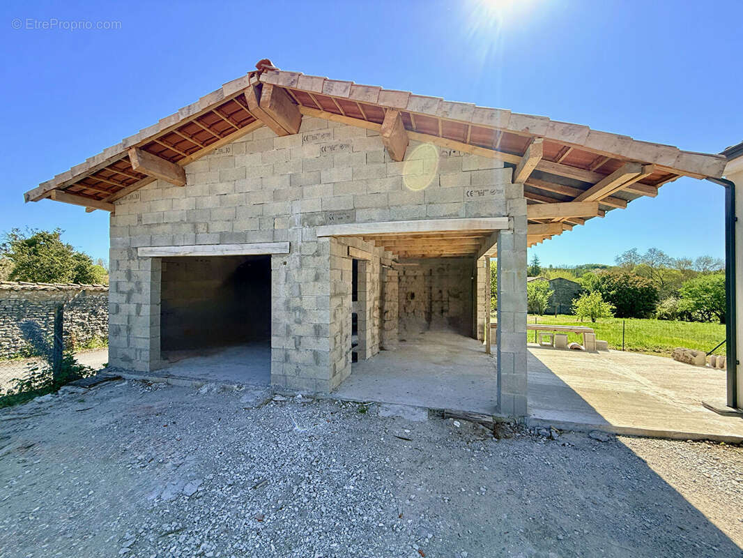 Maison à CHAMPNIERS