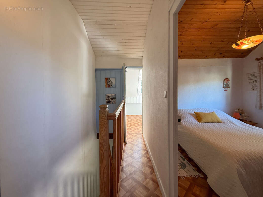 Maison à MESCHERS-SUR-GIRONDE