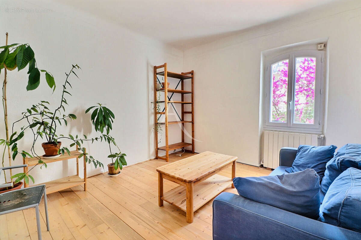 Appartement à MARSEILLE-12E