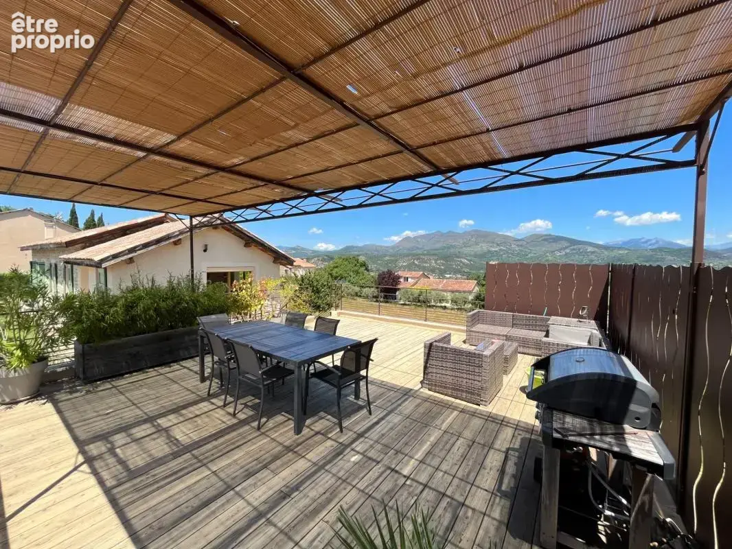 COUP DE CŒUR – Maison en pierres rénovée avec eau de source, vue panoramique et garage – Gaubert, Digne-les-Bains - photo 6