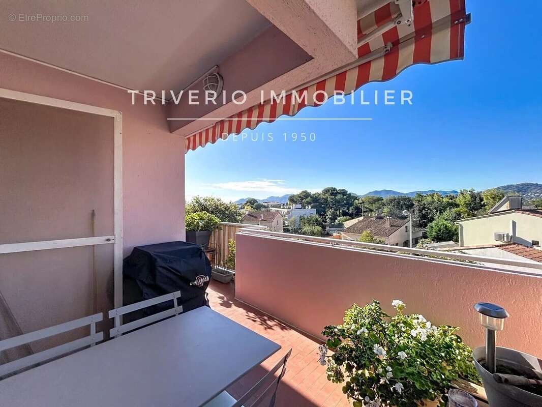 Appartement à LE CANNET