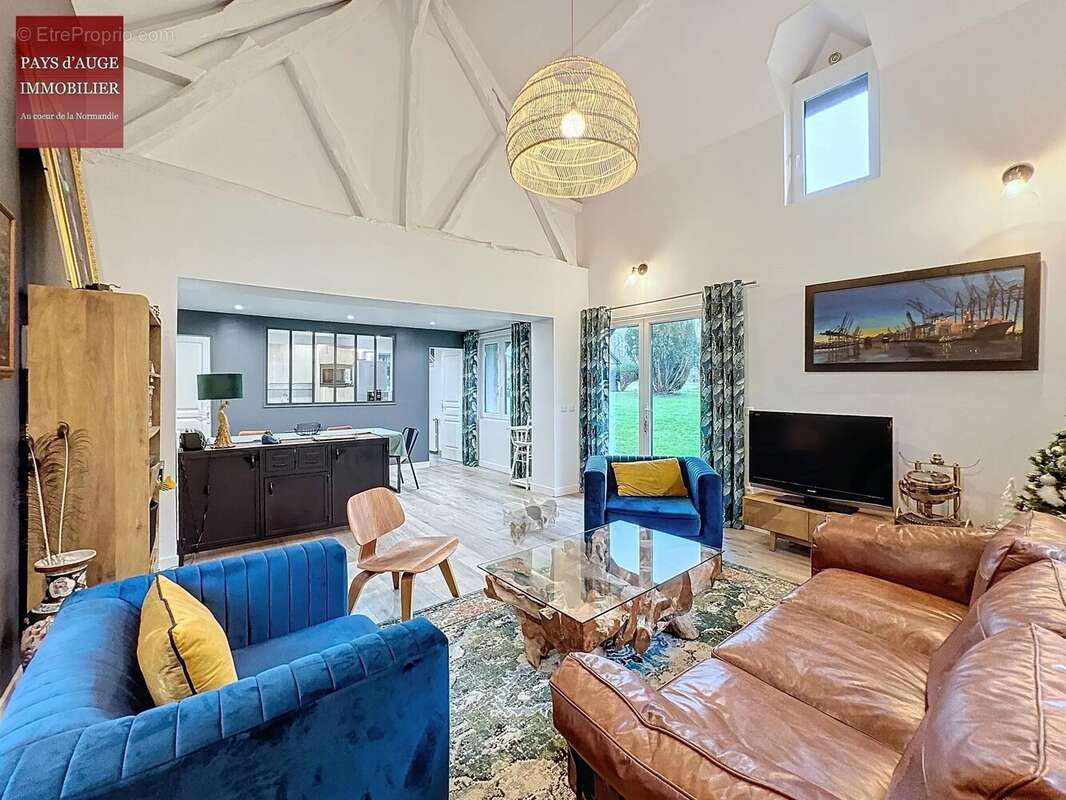 Maison à NEUVILLE-SUR-TOUQUES