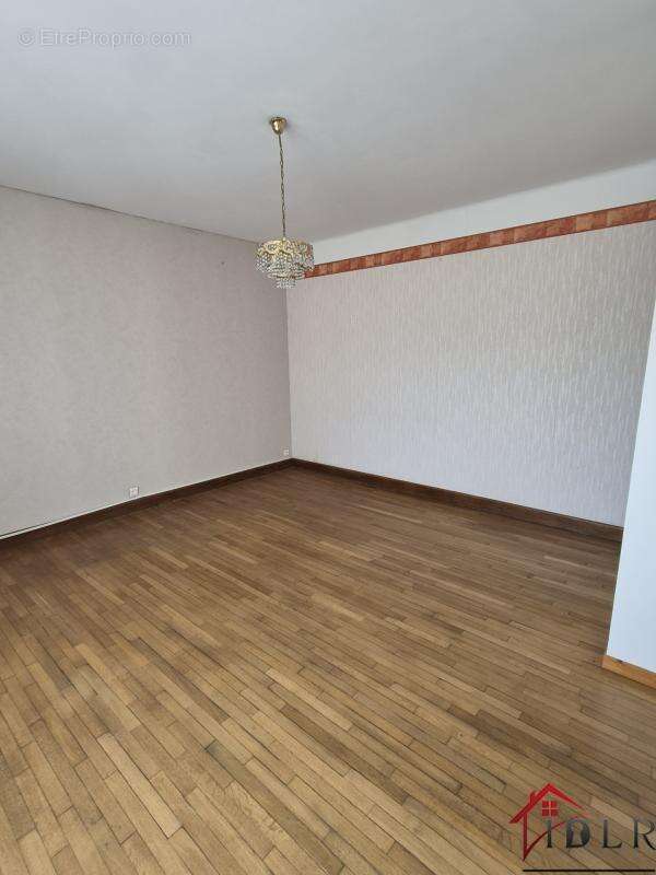 Maison de 140 m sur une surface de 2600 M - photo 2