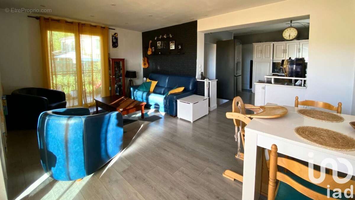 Photo 3 - Maison à SAINT-OUEN-L'AUMONE