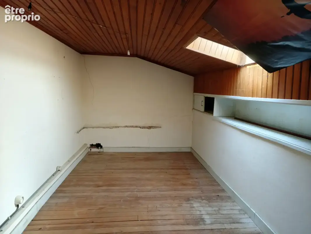 Maison en pierre avec dépendances - photo 13