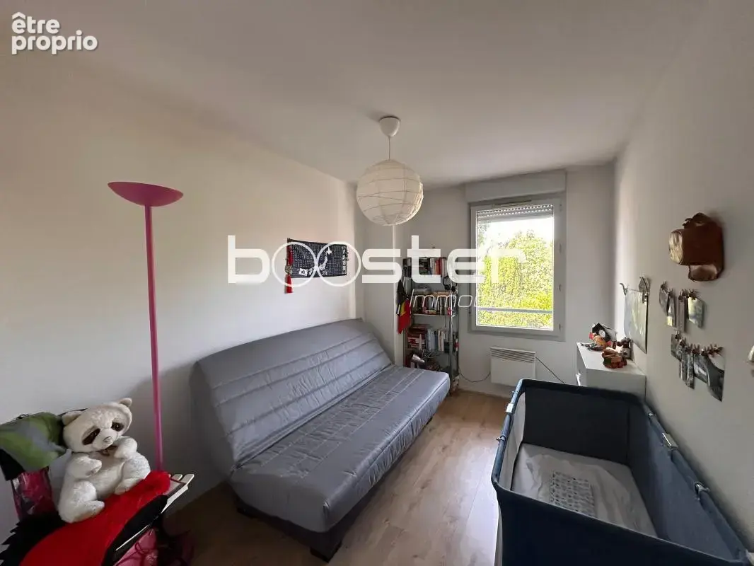BAS MINIMES T3 avec terrasse,  double parking et cave - photo 3