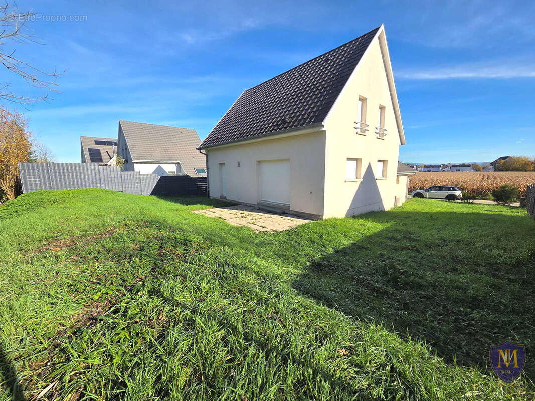 Blotzheim au calme maison 5 pièces de 107 m2 sur 6,03 ares de terrain - photo 11