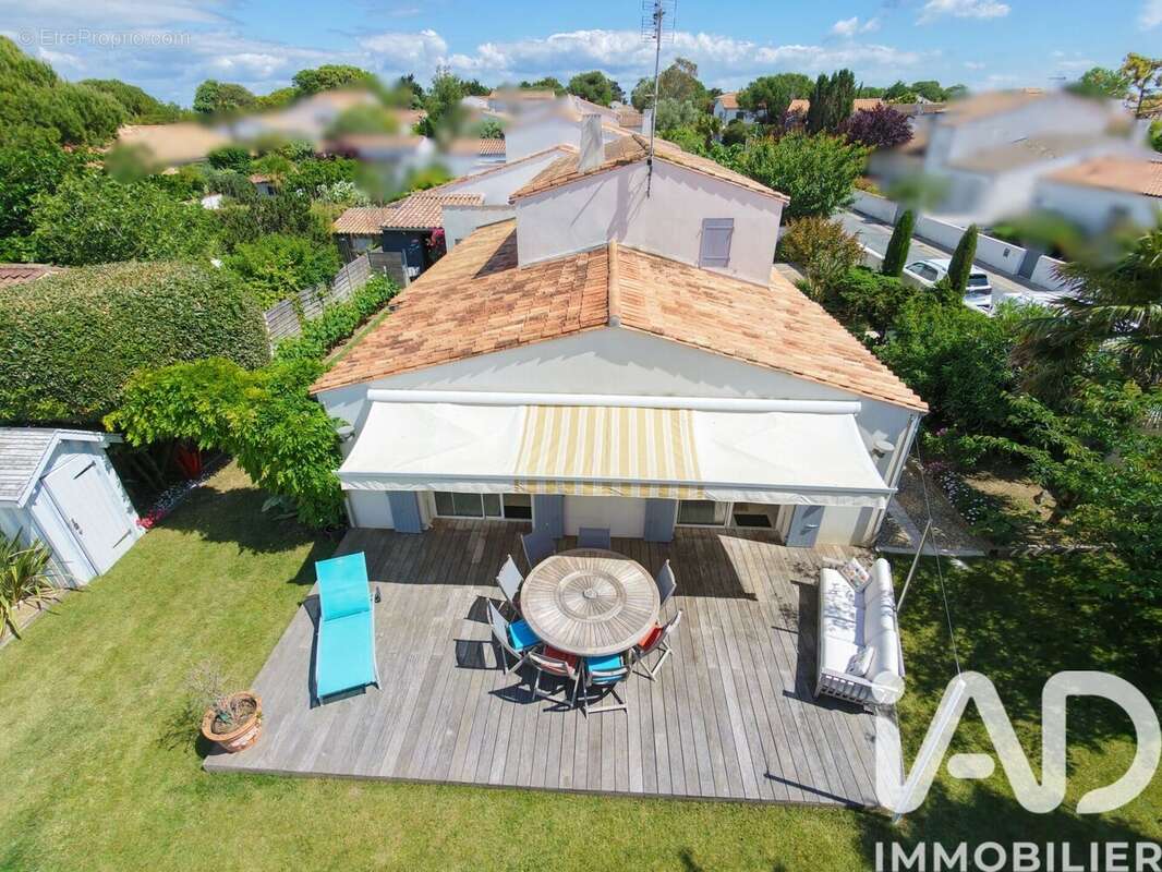 Photo 3 - Maison à SAINT-MARTIN-DE-RE