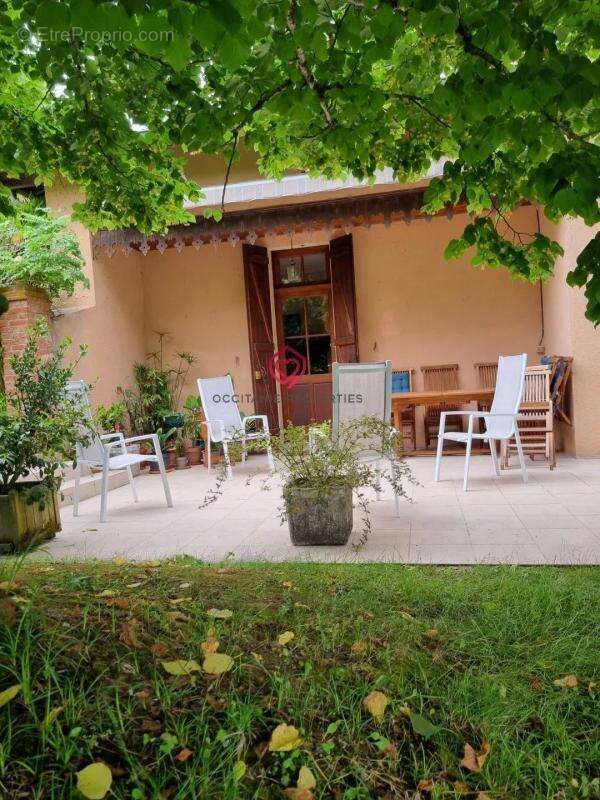 Maison à JU-BELLOC