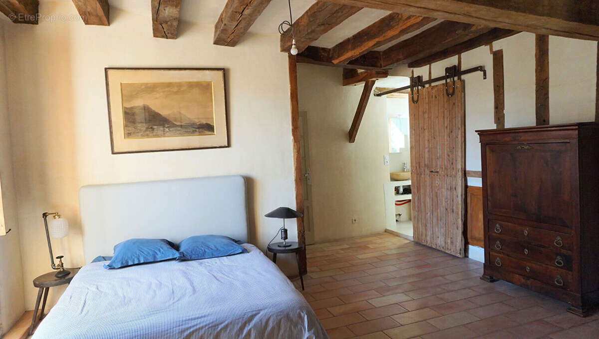 Maison à FERRIERE-LARCON