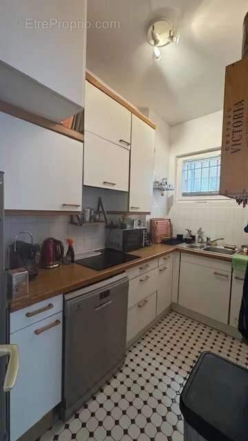 Appartement à PARIS-11E