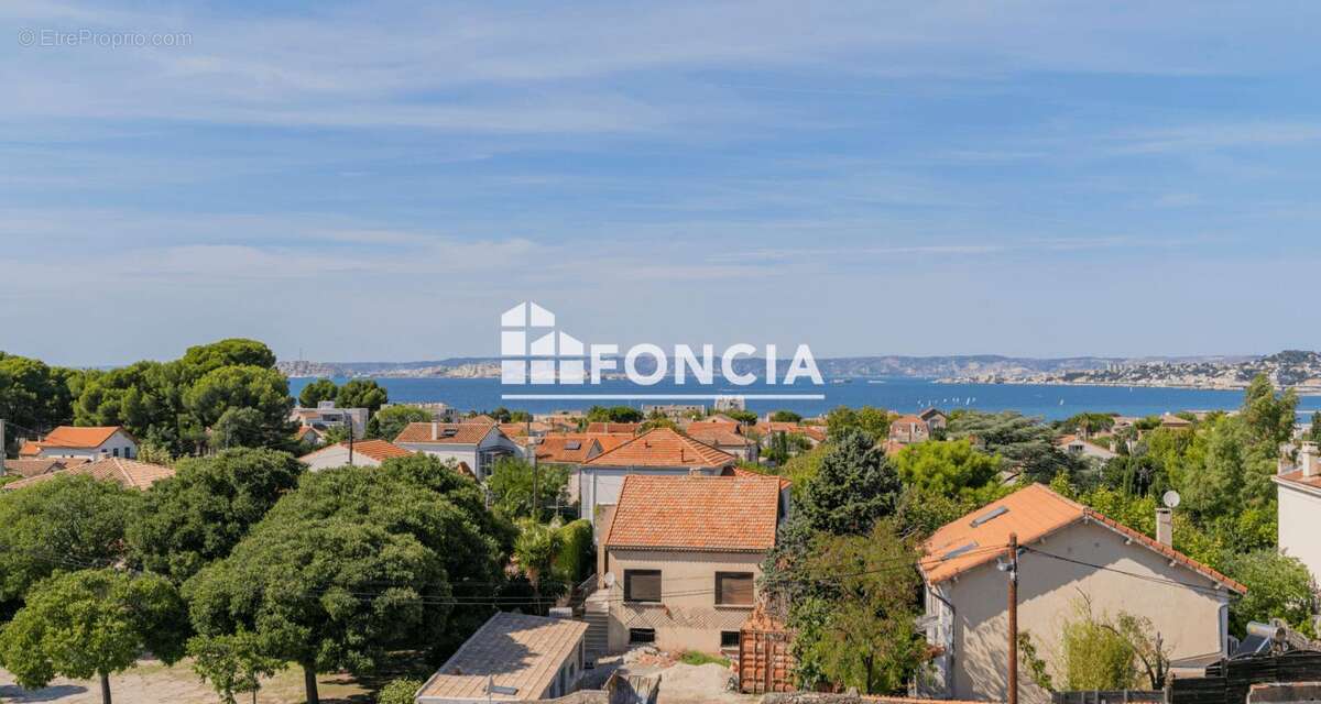 Appartement à MARSEILLE-8E