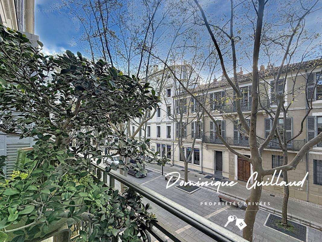 Appartement à NIMES