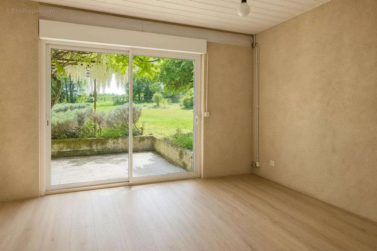 Demeure en pierre avec piscine et vue sur la vallée à Douville - photo 18