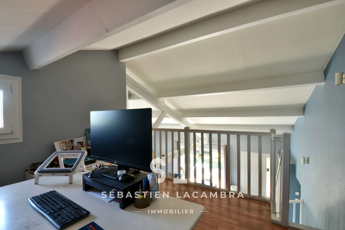 Maison à LESCURE-D&#039;ALBIGEOIS