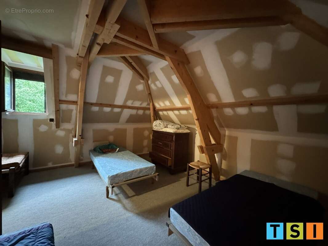 Maison à JUZET-D'IZAUT