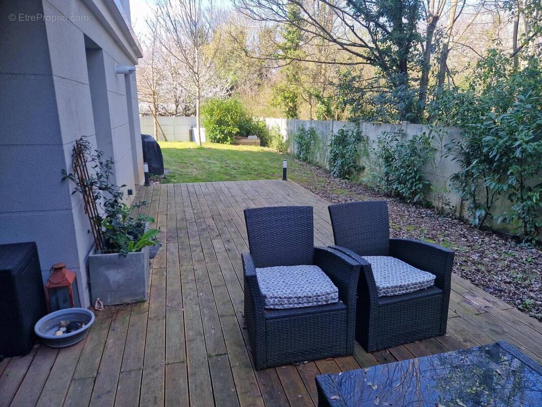 Appartement à THIAIS