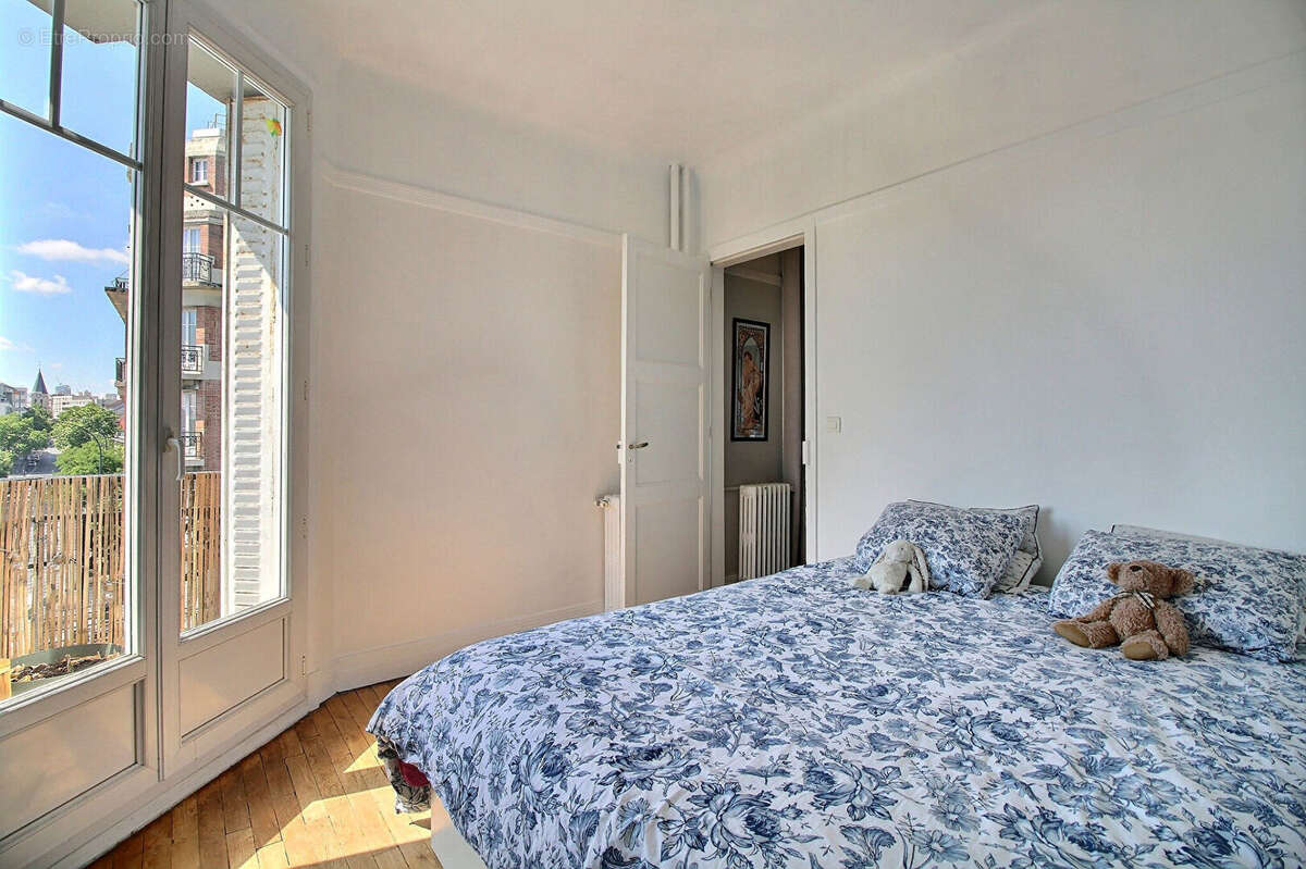 Appartement à COLOMBES